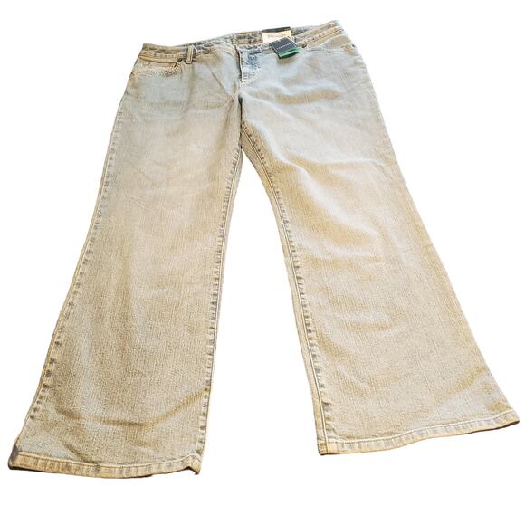 NEW Lands' End Size 16P (37x27.5) Straight Boot Cut Jeans Antique Light Wash - Picture 1 of 10